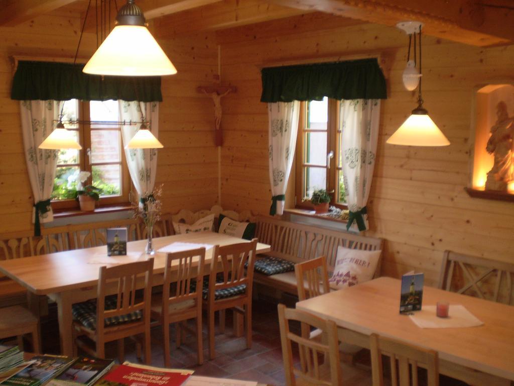 Weingut- Gaestezimmer Marko Leutschach Bagian luar foto